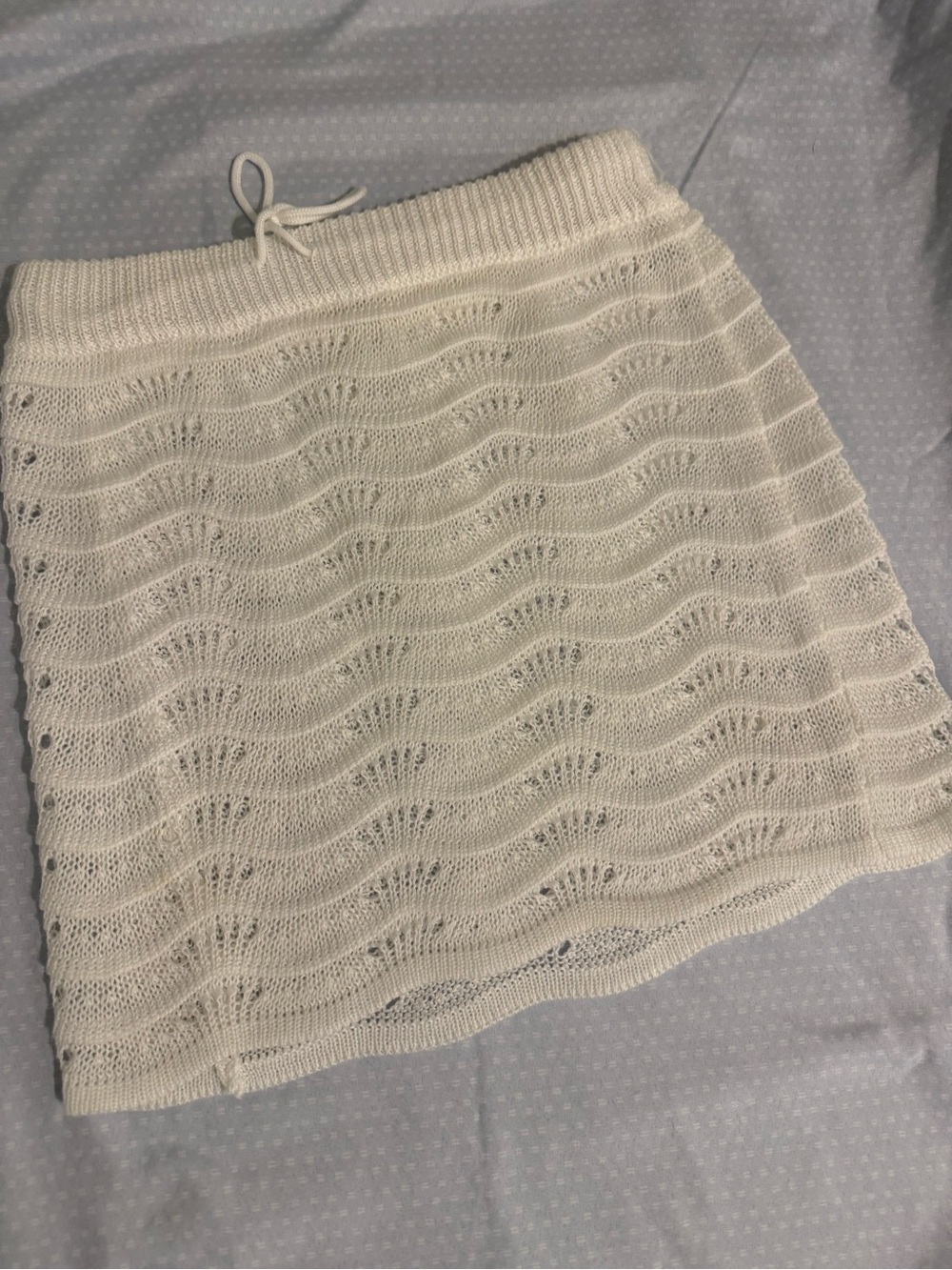 Knit Wave-Pattern Mini Skirt - White